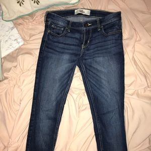 Size 3R 🌟Hollister Jeans🌟